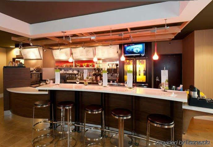 Courtyard By Marriott Charlotte Lake Norman Huntersville Exterior photo